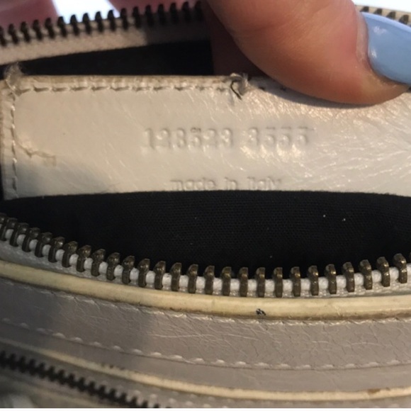 Balenciaga Arena Envelope Leather Clutch/Wristlet. - Picture 4 of 6